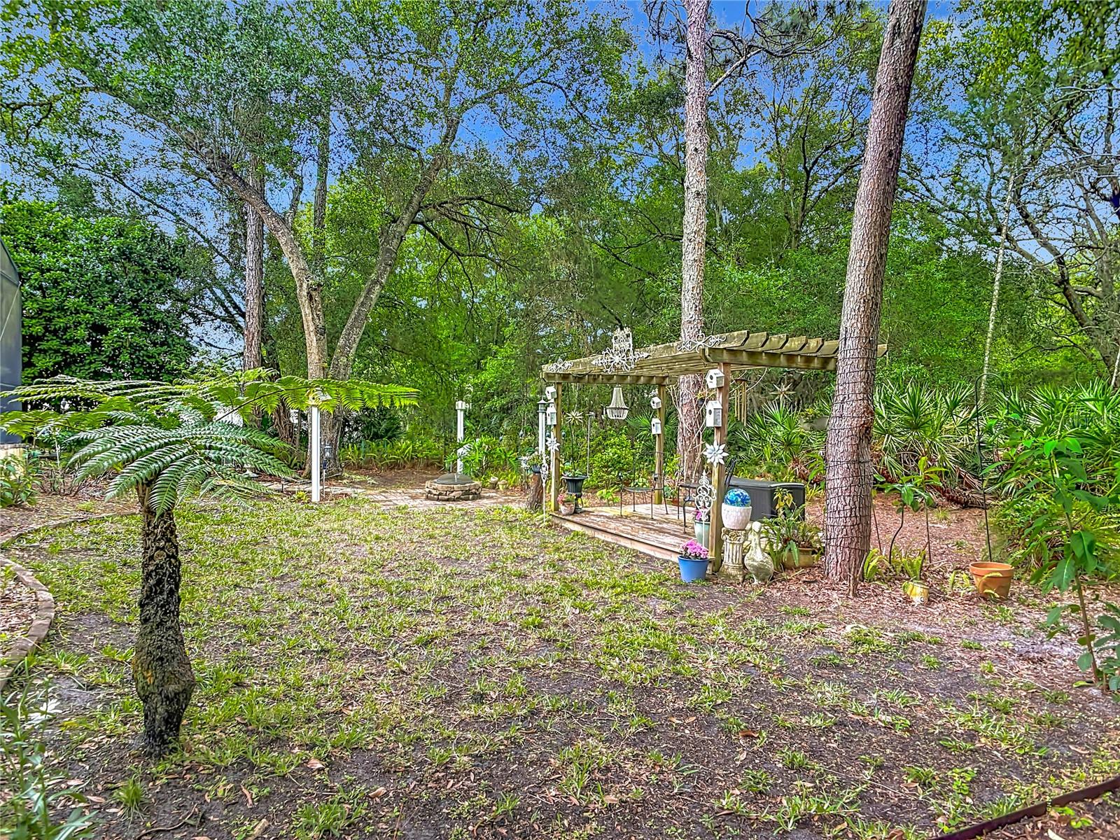 354 CHURCHILL DOWNS BLVD, DELAND, FL, 32724