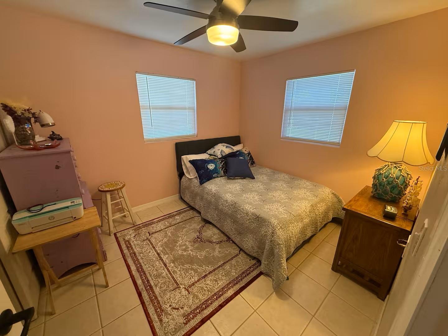 525 SHOWALTER AVE, PUNTA GORDA, FL, 33950