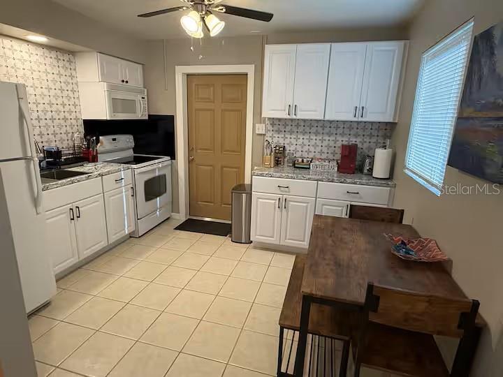 525 SHOWALTER AVE, PUNTA GORDA, FL, 33950