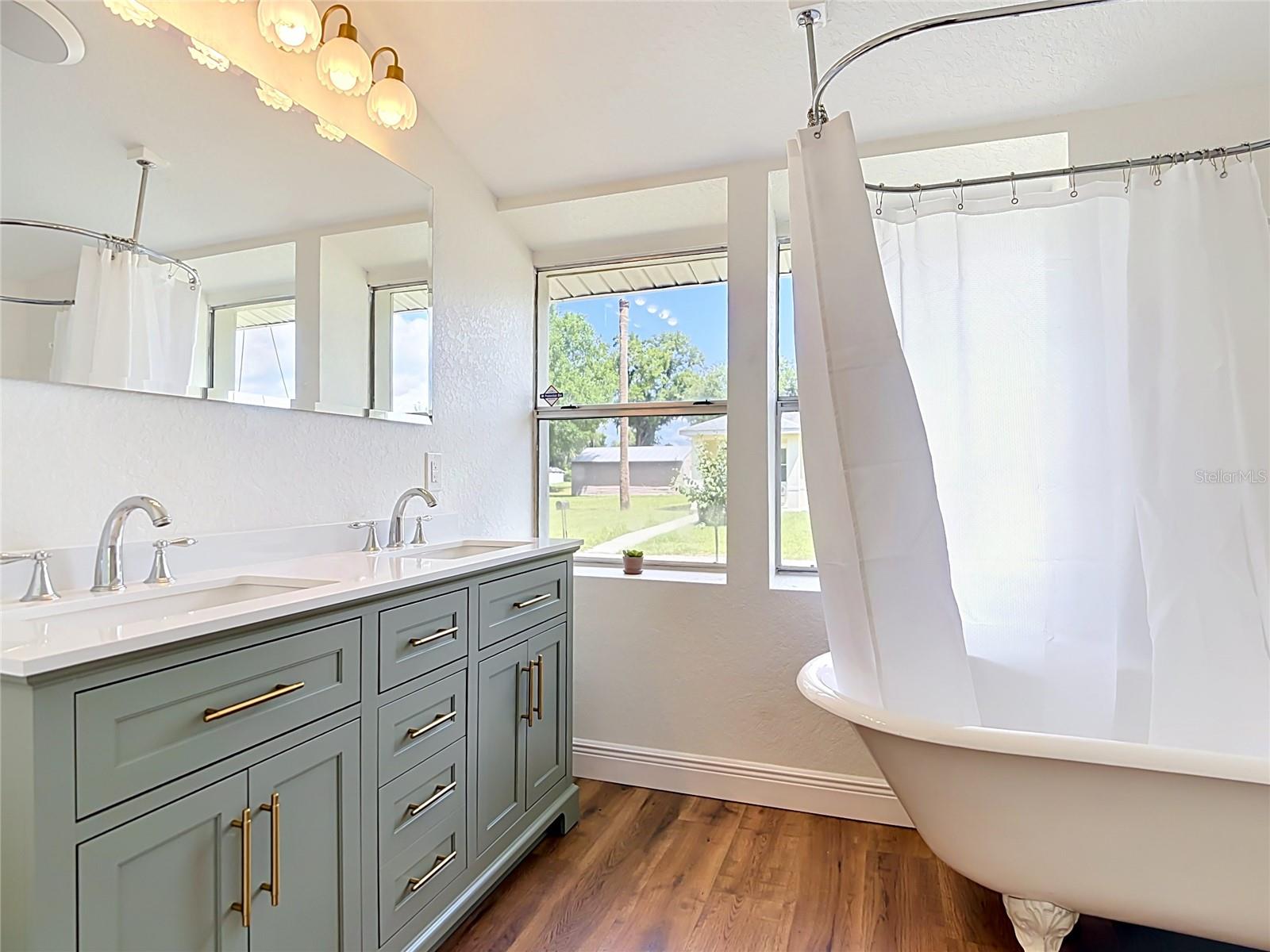 445 W HOOKER ST, BARTOW, FL, 33830