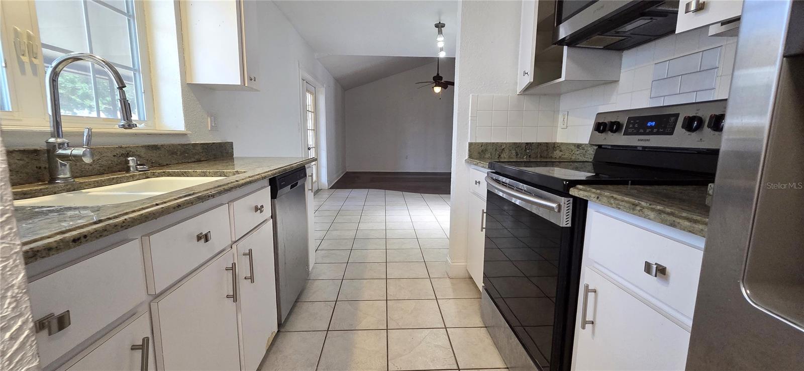 1113 CINNAMON WAY E, LAKELAND, FL, 33801