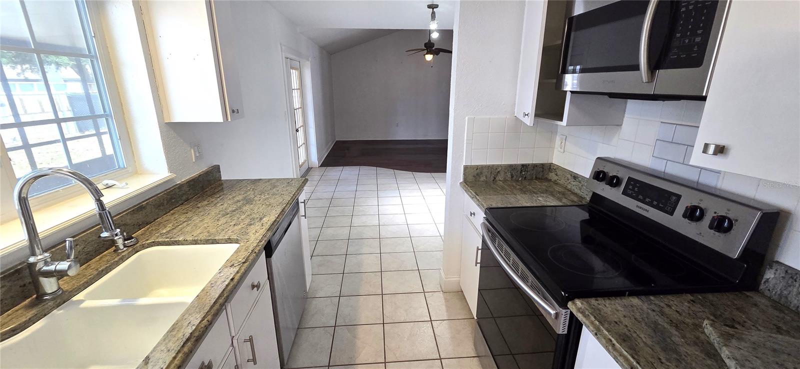 1113 CINNAMON WAY E, LAKELAND, FL, 33801