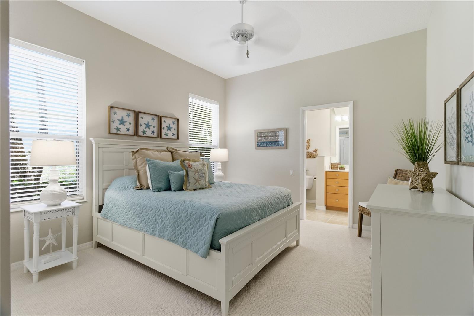 8309 GROSVENOR CT, BRADENTON, FL, 34201