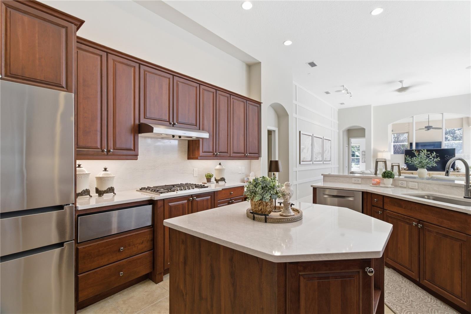 8309 GROSVENOR CT, BRADENTON, FL, 34201