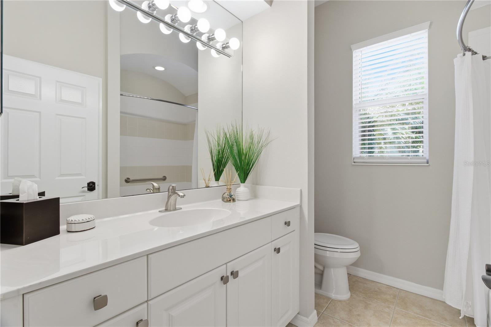 8309 GROSVENOR CT, BRADENTON, FL, 34201
