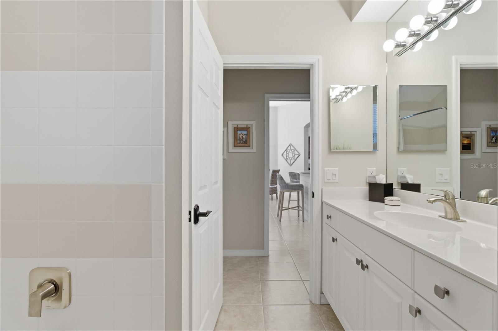 8309 GROSVENOR CT, BRADENTON, FL, 34201