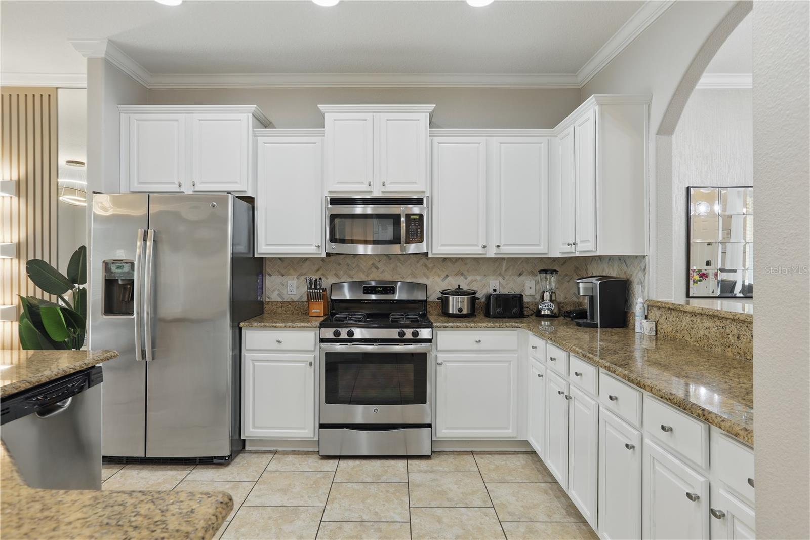 4147 OAKTREE DR, DAVENPORT, FL, 33837