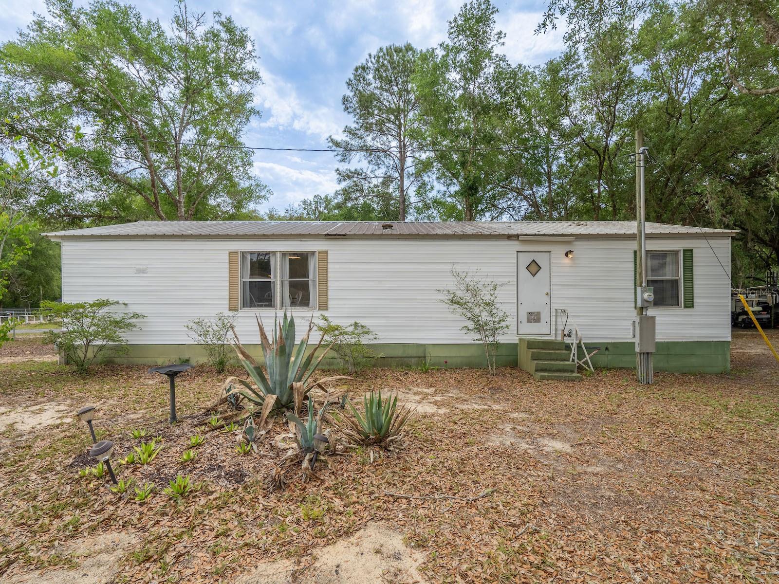 21220 E HIGHWAY 316, FORT MC COY, FL, 32134