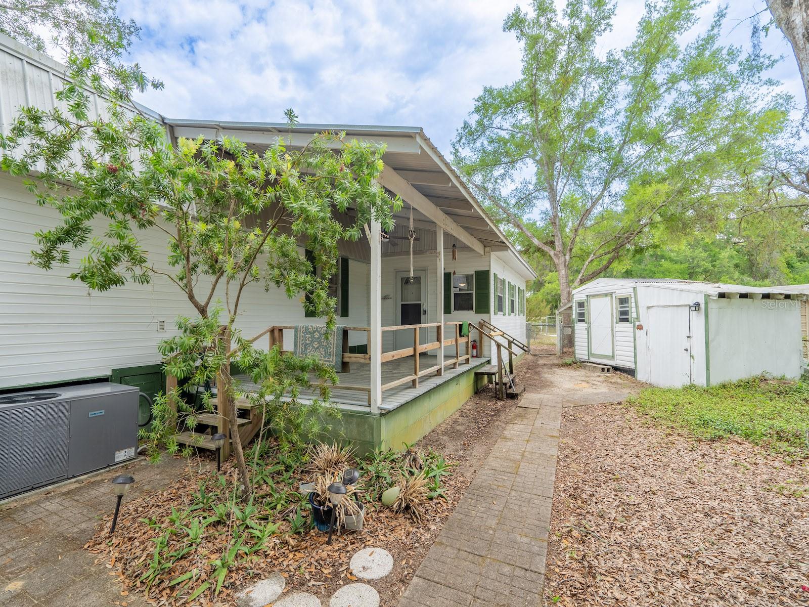 21220 E HIGHWAY 316, FORT MC COY, FL, 32134