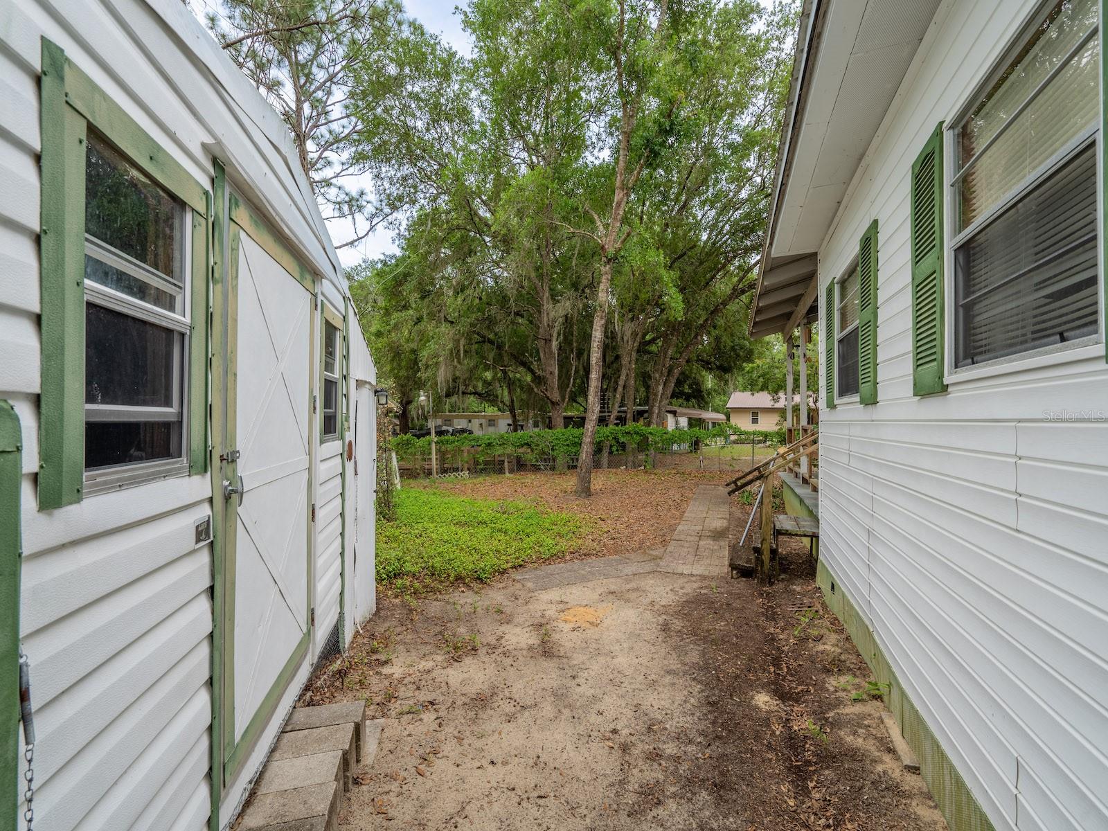 21220 E HIGHWAY 316, FORT MC COY, FL, 32134