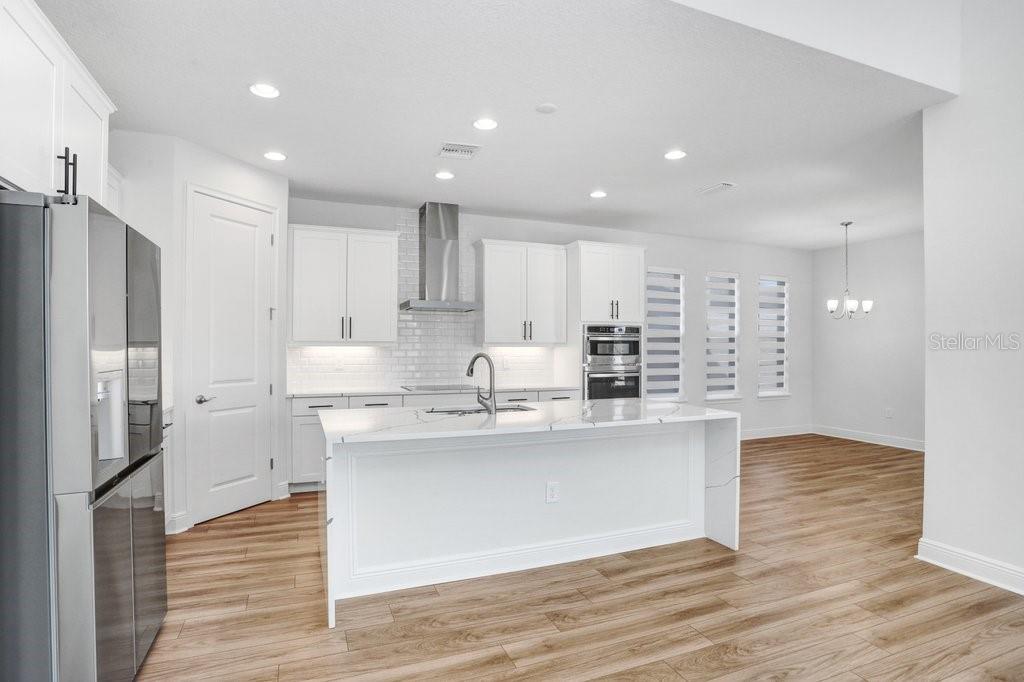 28793 SWEET PERSIMMON DR, WESLEY CHAPEL, FL, 33543
