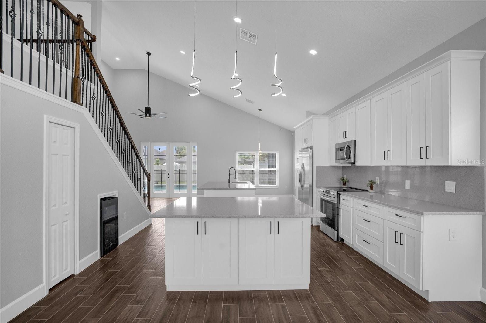 2806 MOULTRIE CREEK DR, KISSIMMEE, FL, 34743