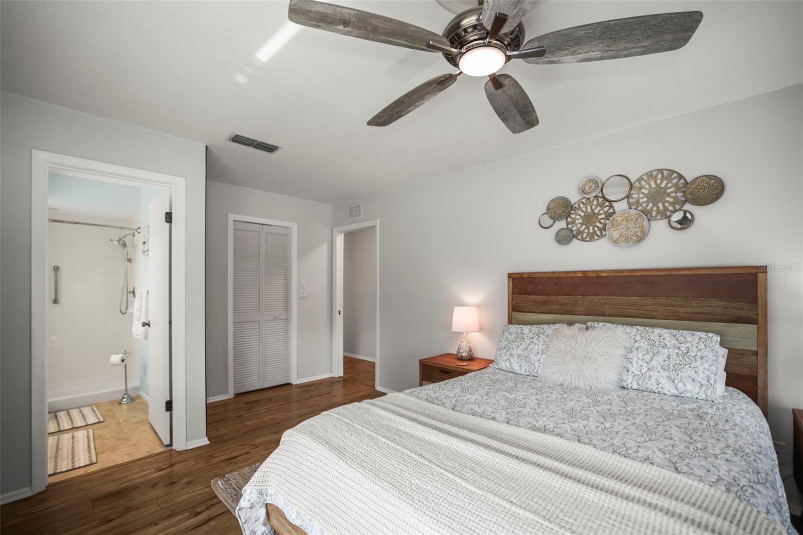 400 STIRLING TER, DUNEDIN, FL, 34698