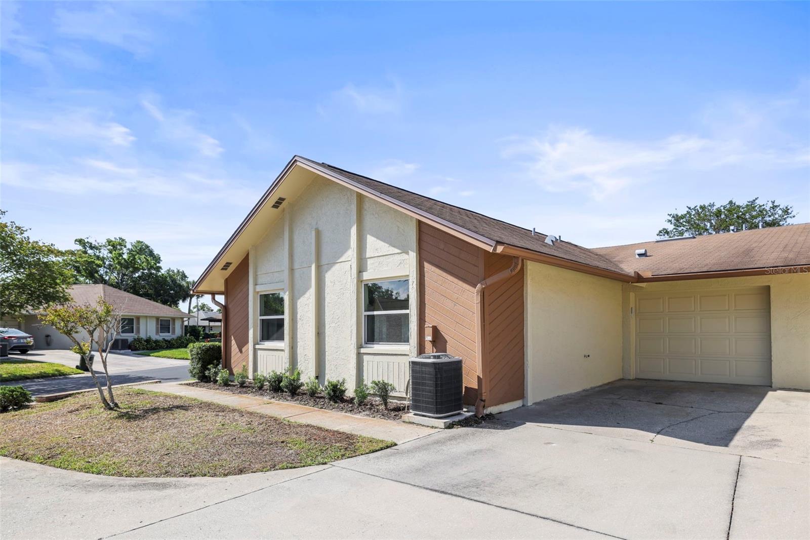 400 STIRLING TER, DUNEDIN, FL, 34698