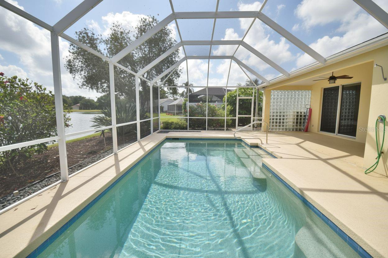 6556 MEANDERING WAY, LAKEWOOD RANCH, FL, 34202