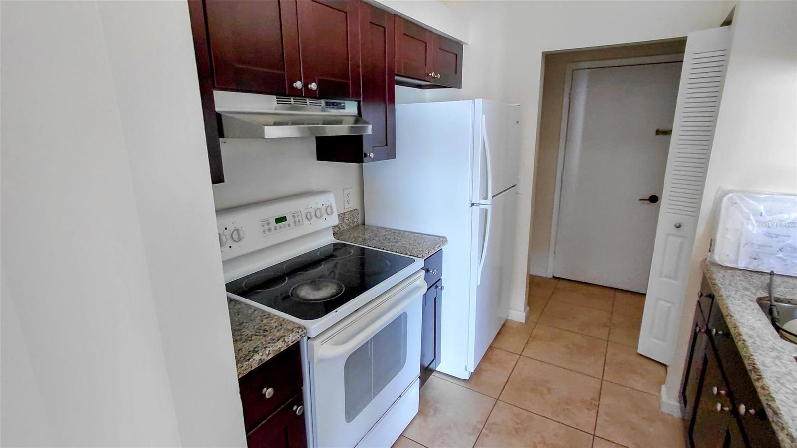 9010 DACENA VILLA PL, TAMPA, FL, 33635