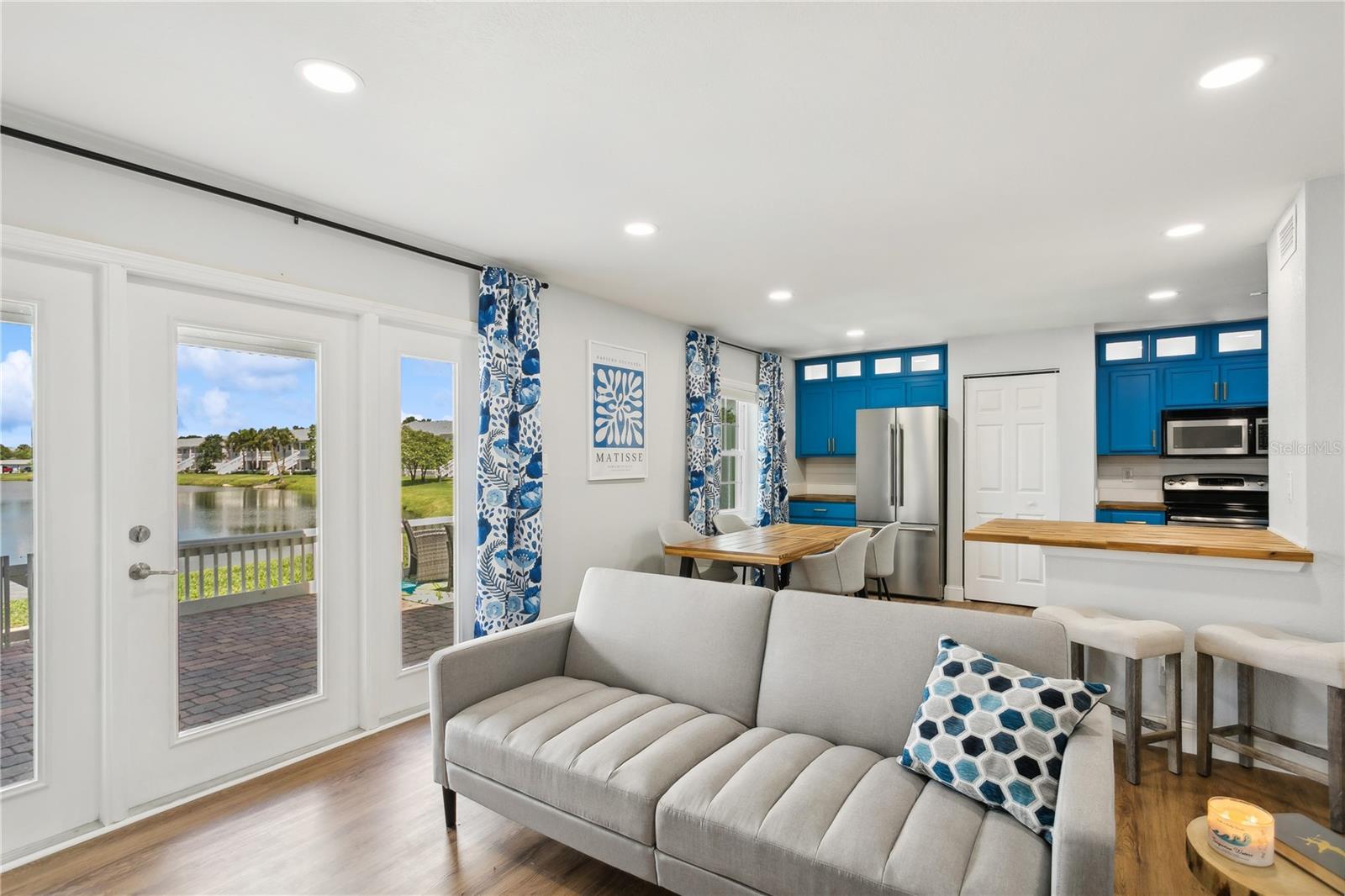 265 SEAHORSE DR SE #B, ST PETERSBURG, FL, 33705