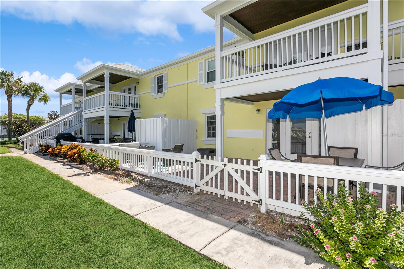 265 SEAHORSE DR SE #B, ST PETERSBURG, FL, 33705