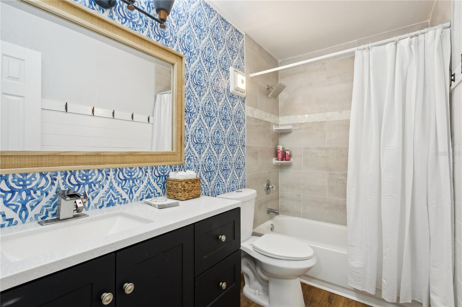 265 SEAHORSE DR SE #B, ST PETERSBURG, FL, 33705