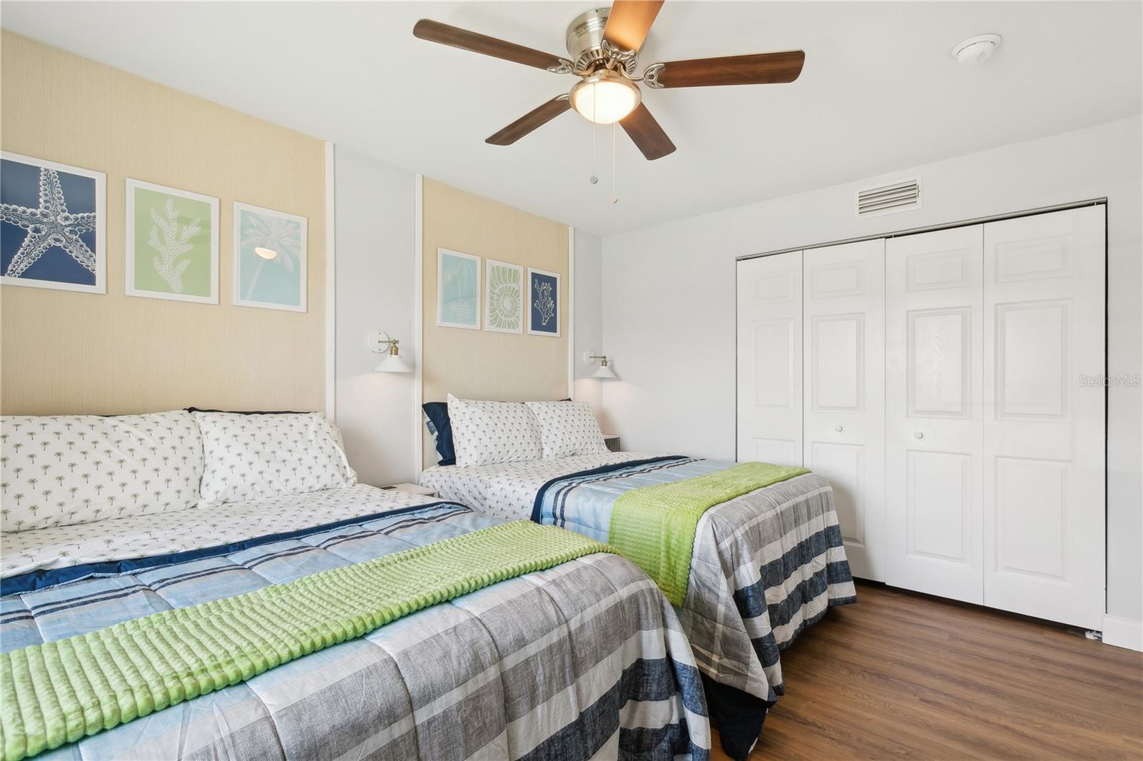 265 SEAHORSE DR SE #B, ST PETERSBURG, FL, 33705