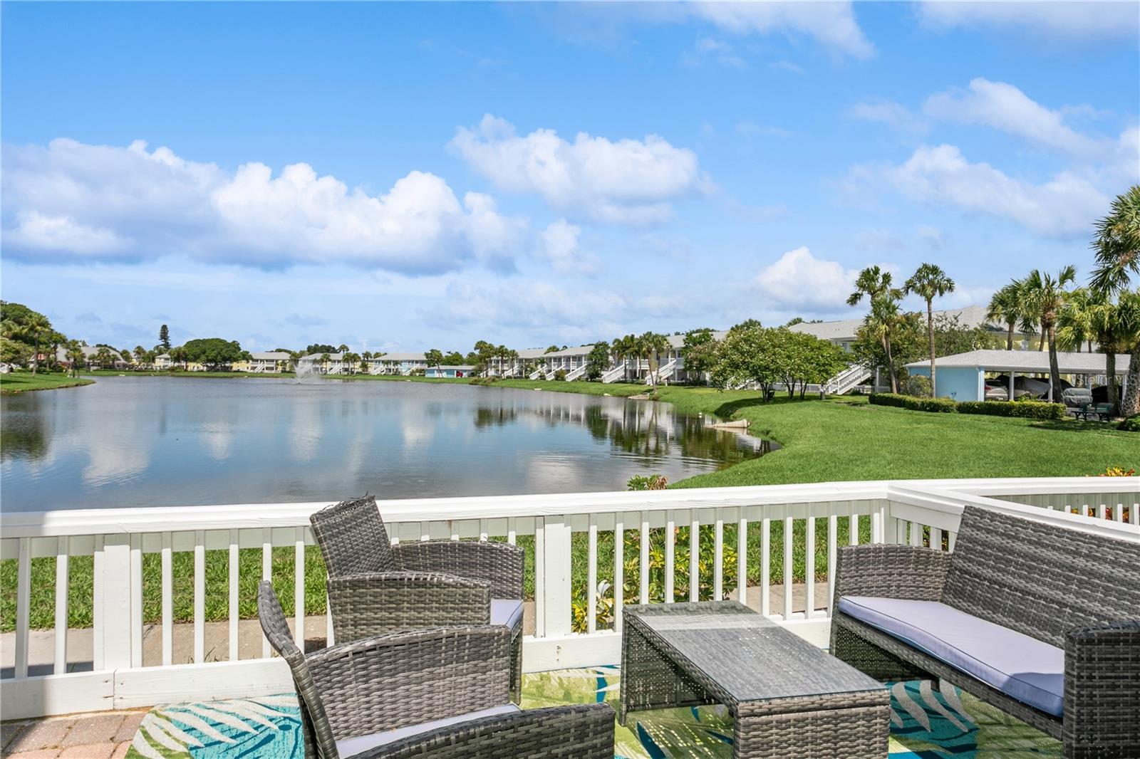 265 SEAHORSE DR SE #B, ST PETERSBURG, FL, 33705