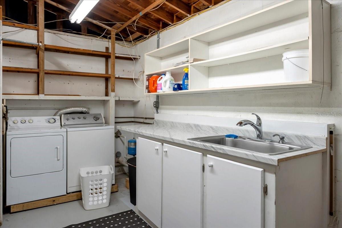 1389 CHESTERFIELD DR, CLEARWATER, FL, 33756