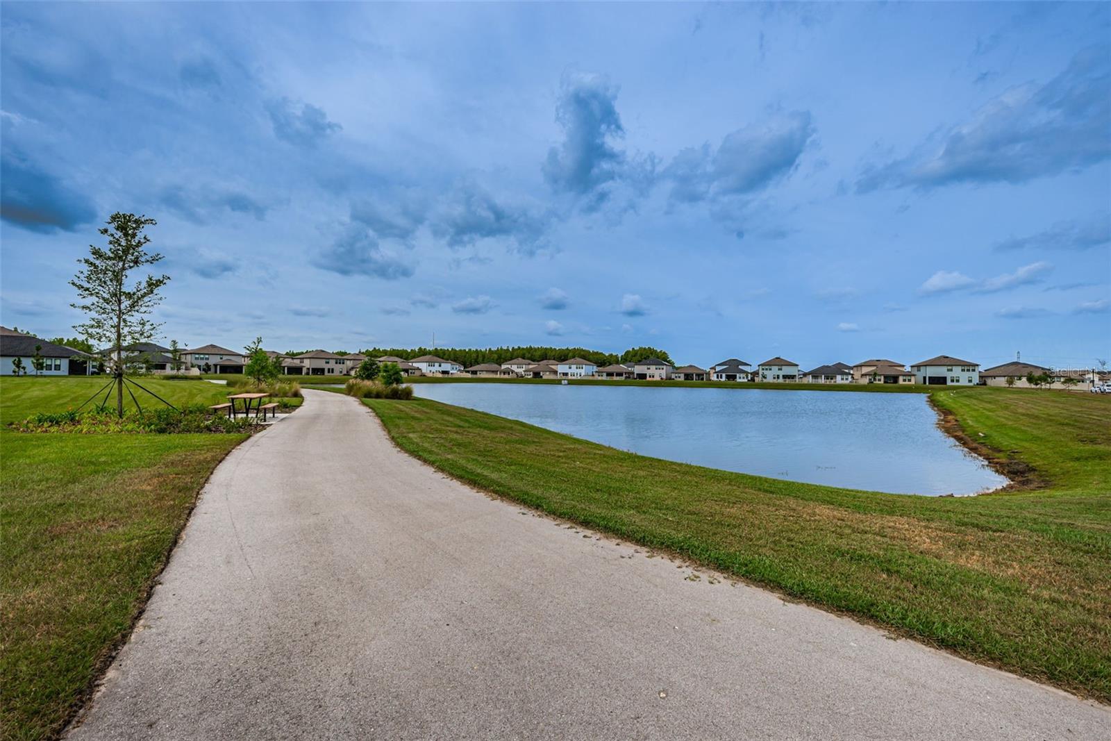 8291 CRESCENT OAKS DR, NEW PORT RICHEY, FL, 34655