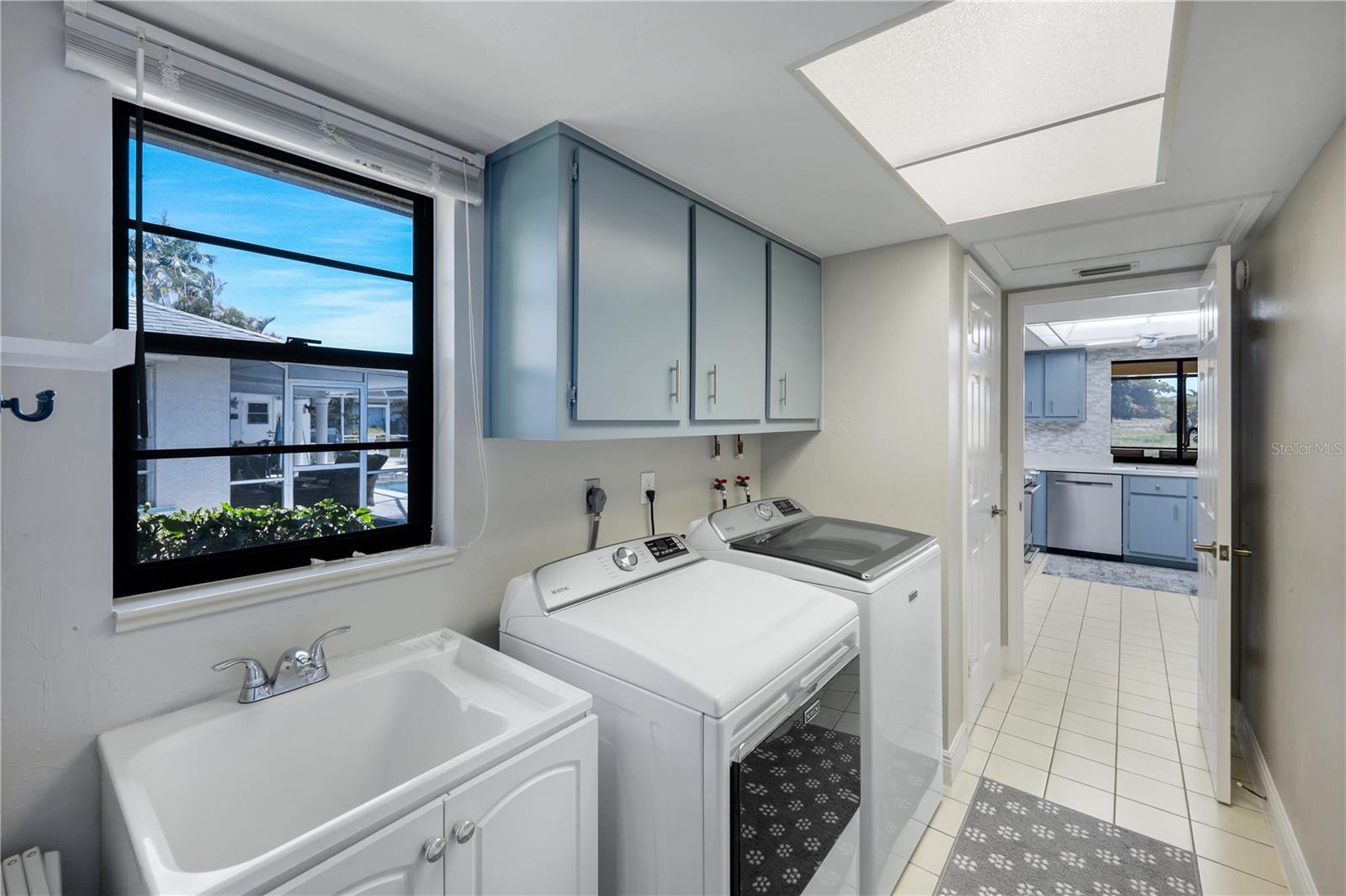 3718 SE 8TH AVE, CAPE CORAL, FL, 33904