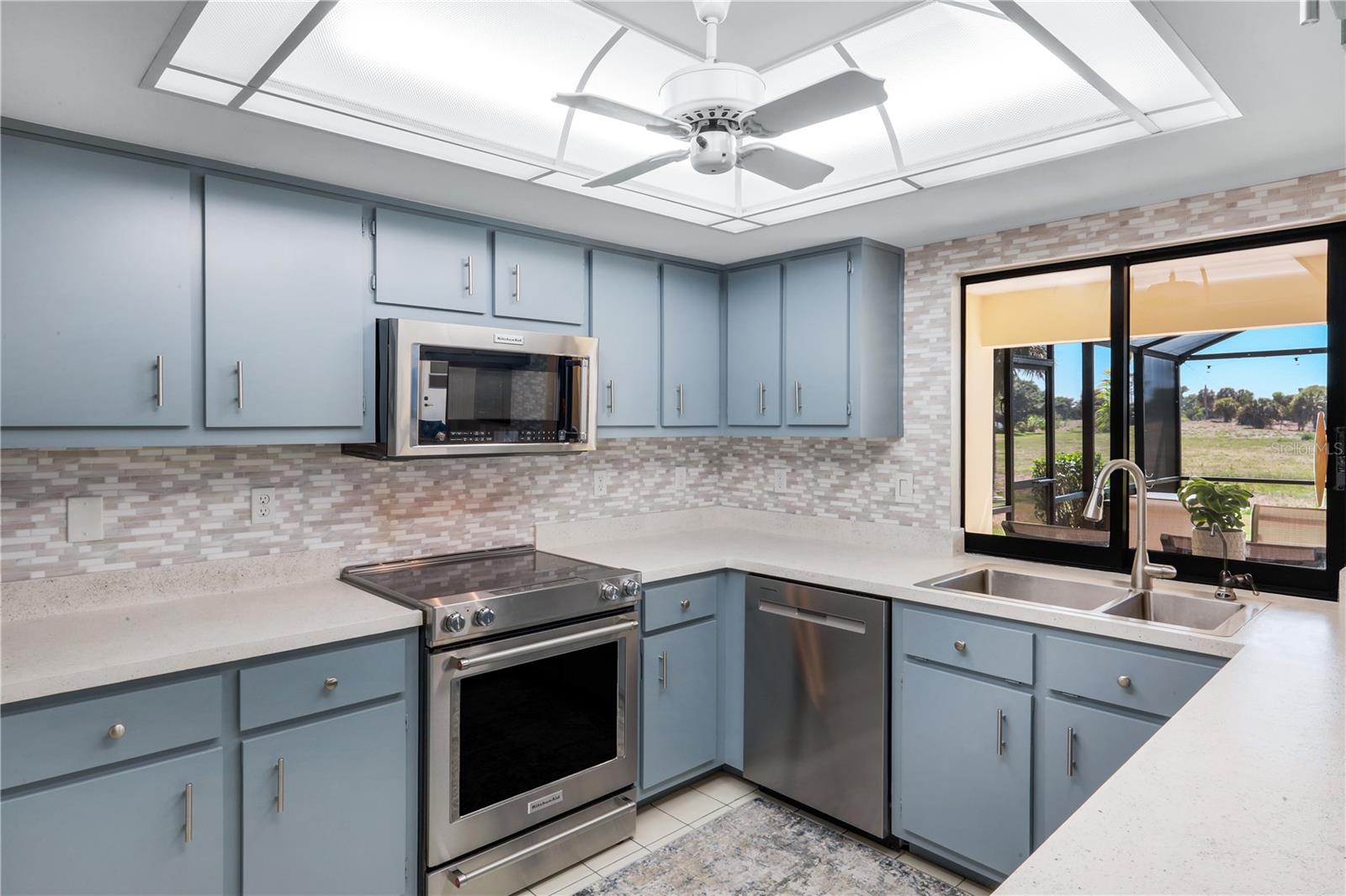 3718 SE 8TH AVE, CAPE CORAL, FL, 33904