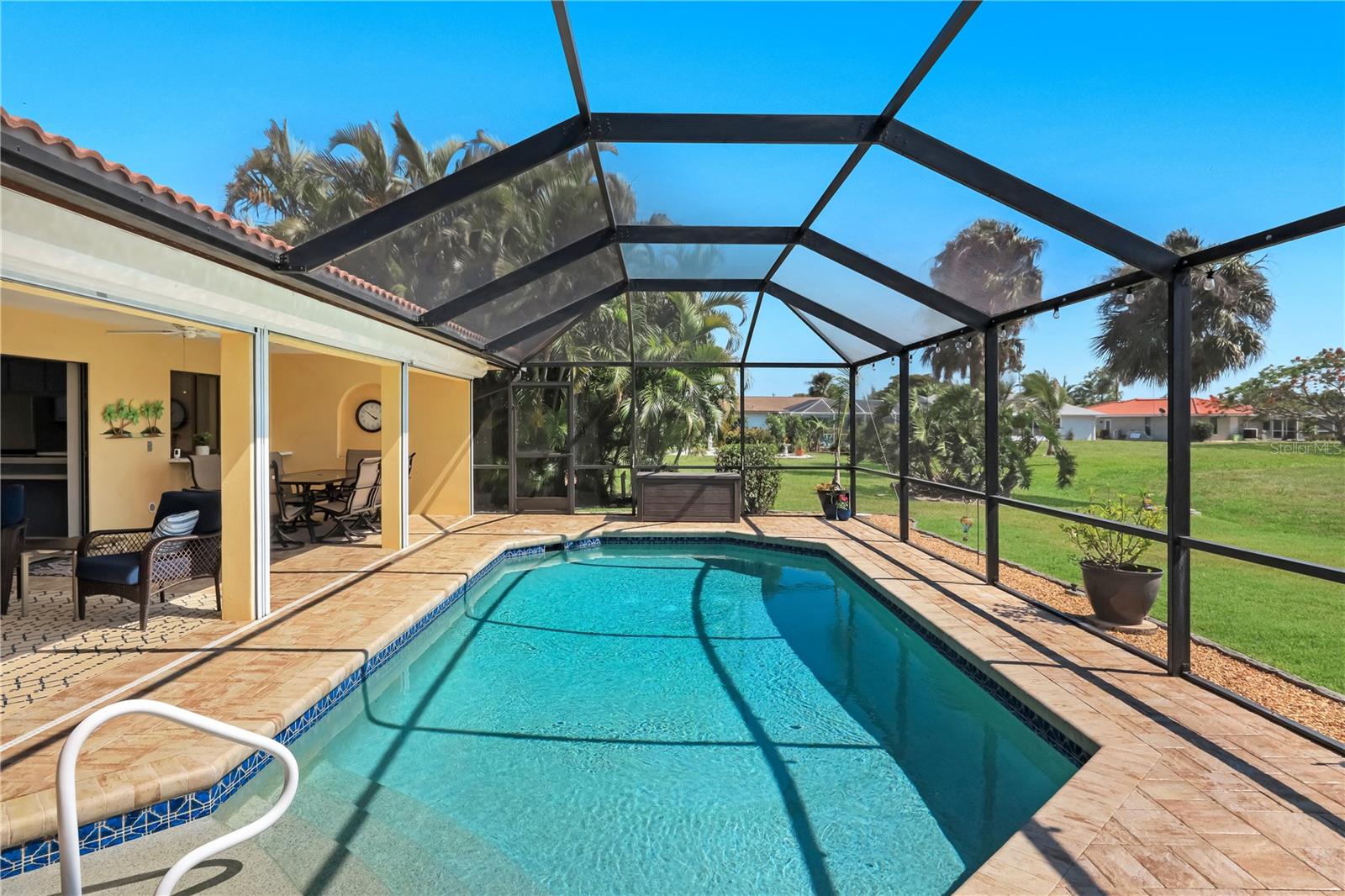 3718 SE 8TH AVE, CAPE CORAL, FL, 33904