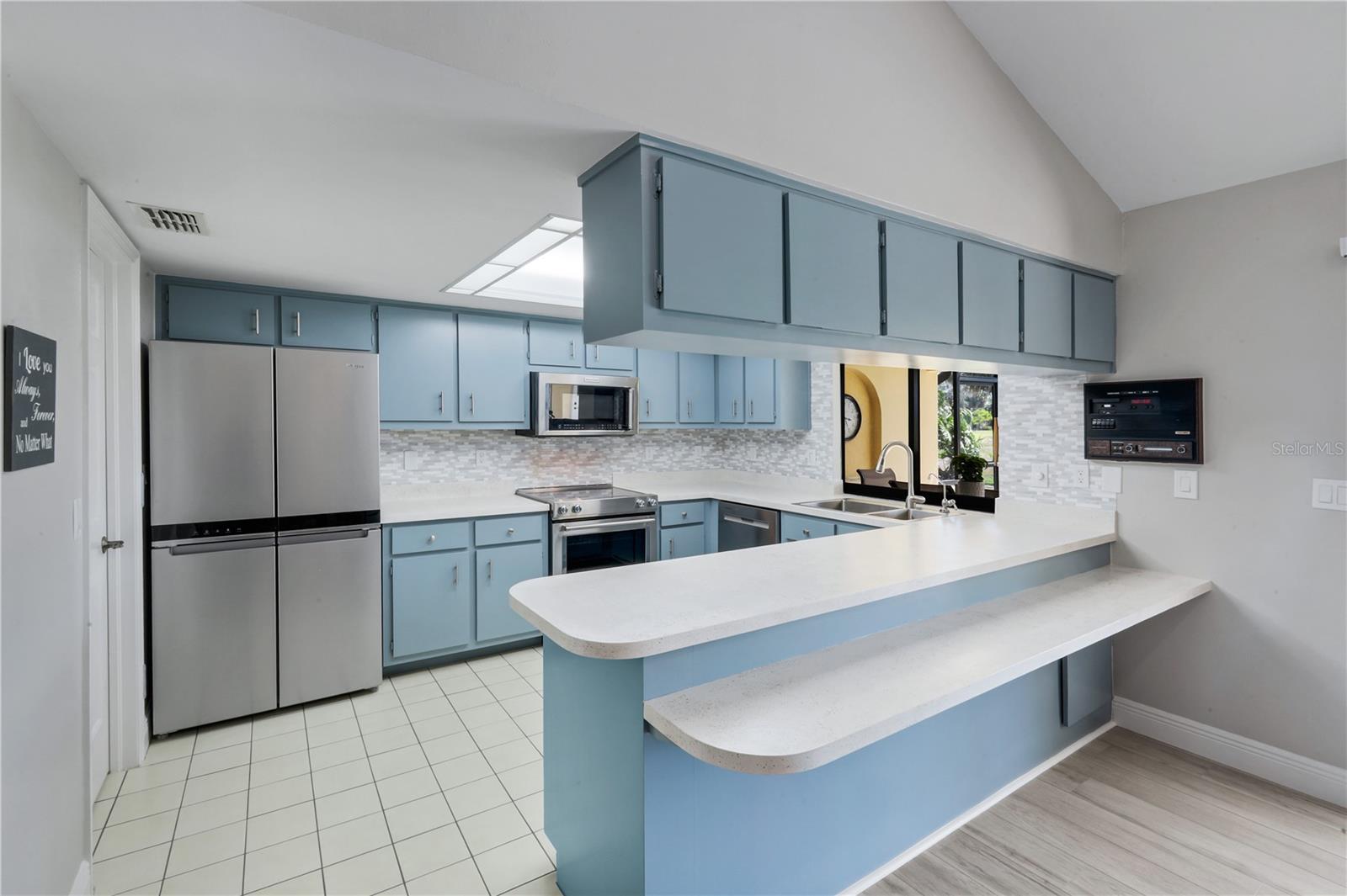 3718 SE 8TH AVE, CAPE CORAL, FL, 33904