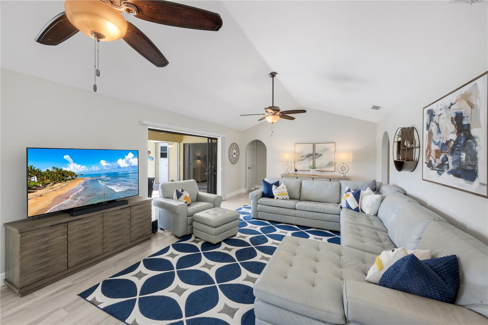3718 SE 8TH AVE, CAPE CORAL, FL, 33904