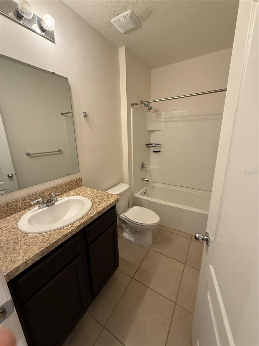 419 ARBOR LAKES DR, DAVENPORT, FL, 33896