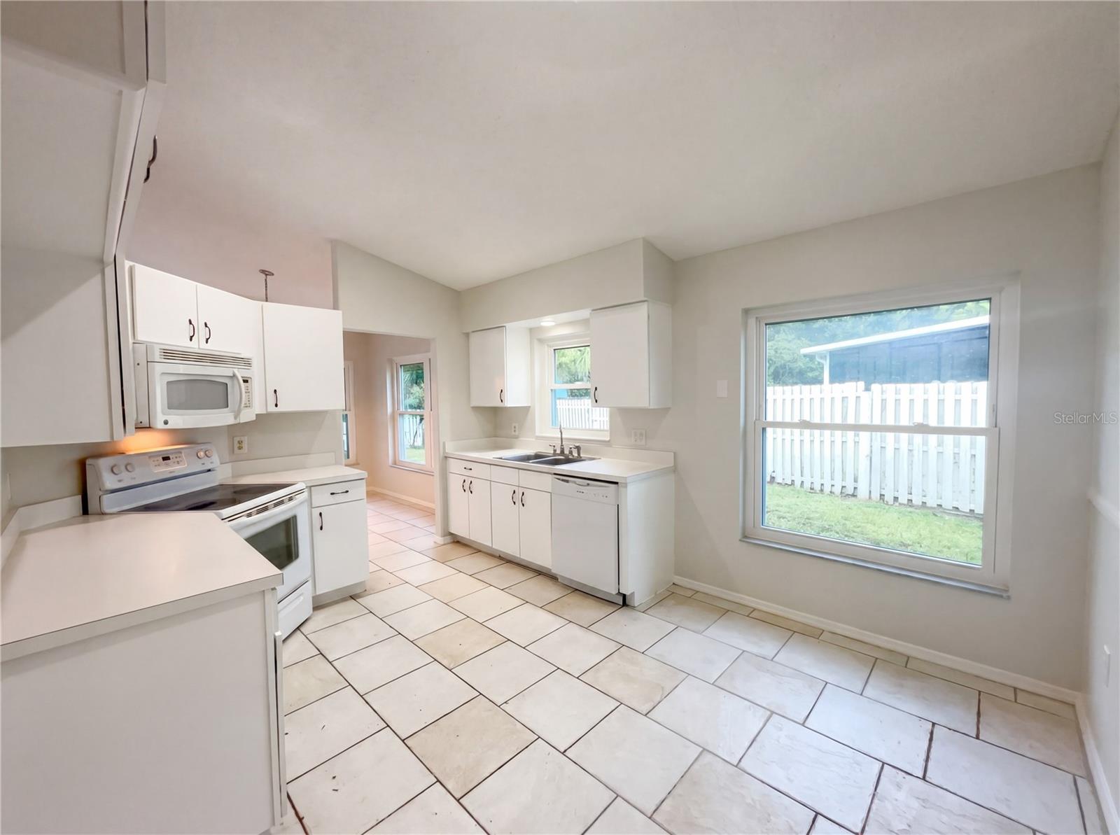 255 CORALWOOD CT, KISSIMMEE, FL, 34743