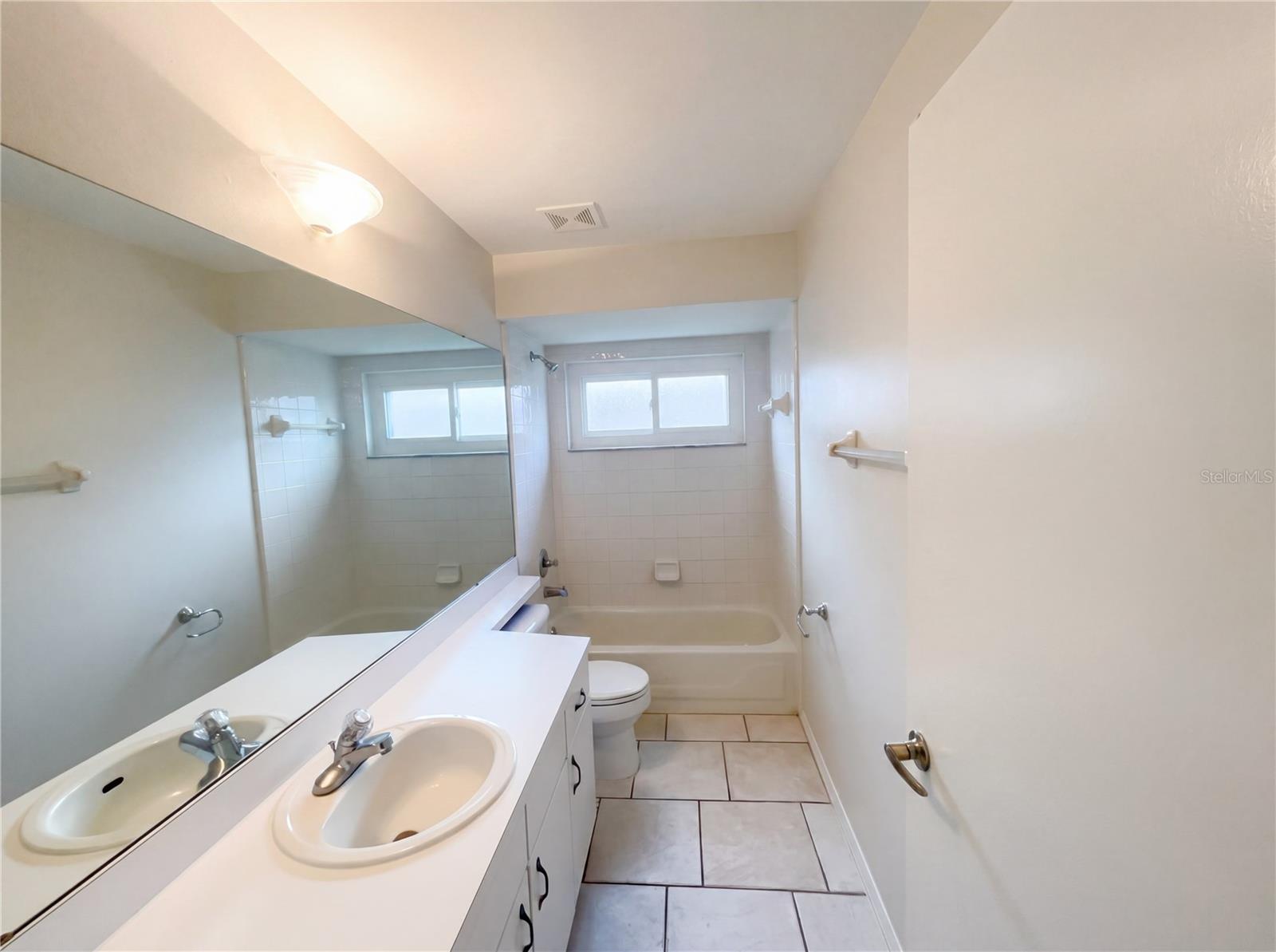 255 CORALWOOD CT, KISSIMMEE, FL, 34743