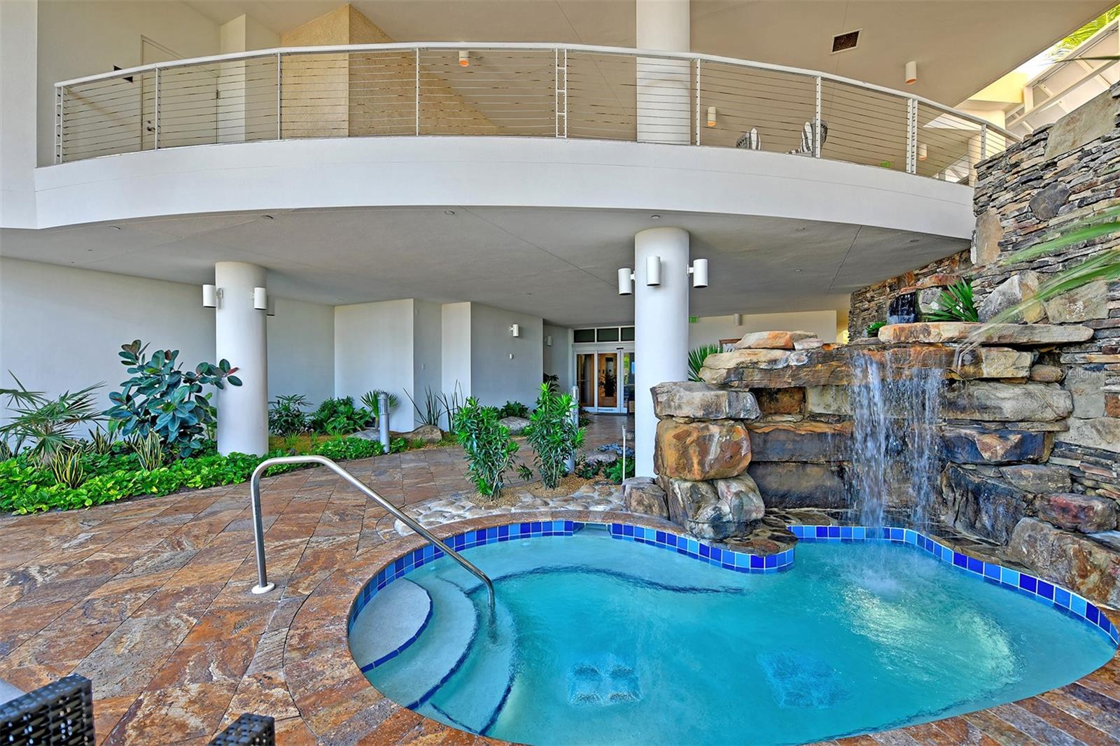 915 SEASIDE DR #312, Weeks 16-17, SARASOTA, FL, 34242