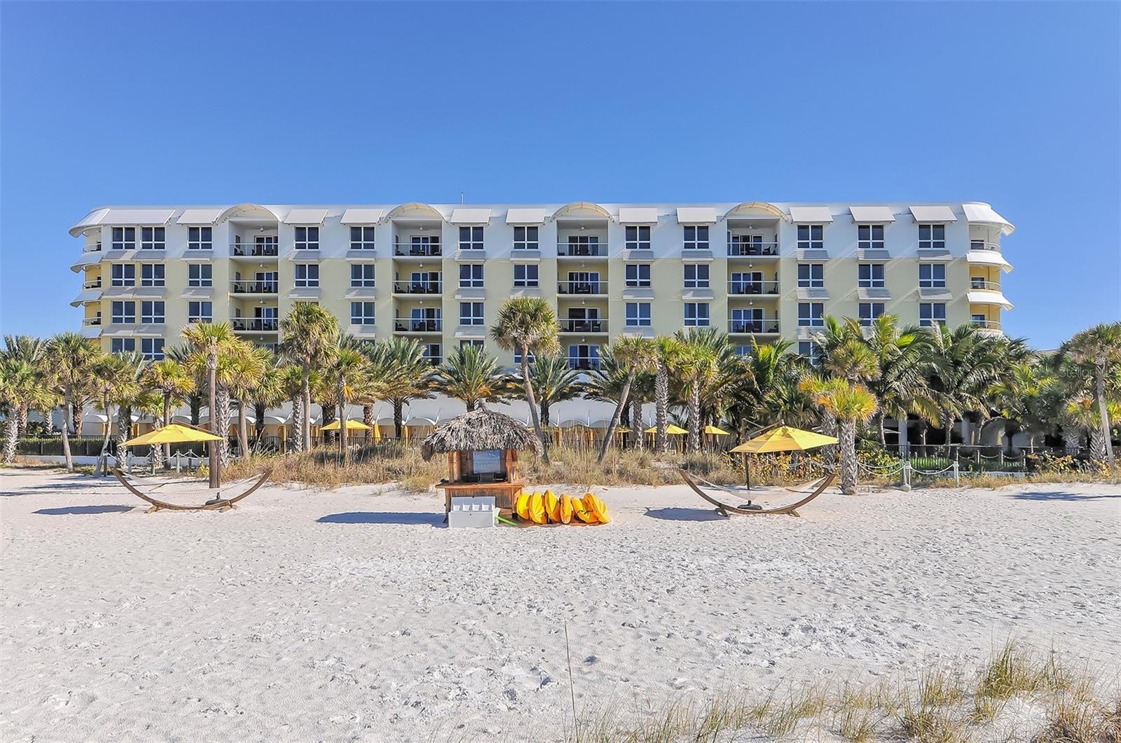 915 SEASIDE DR #312, Weeks 16-17, SARASOTA, FL, 34242