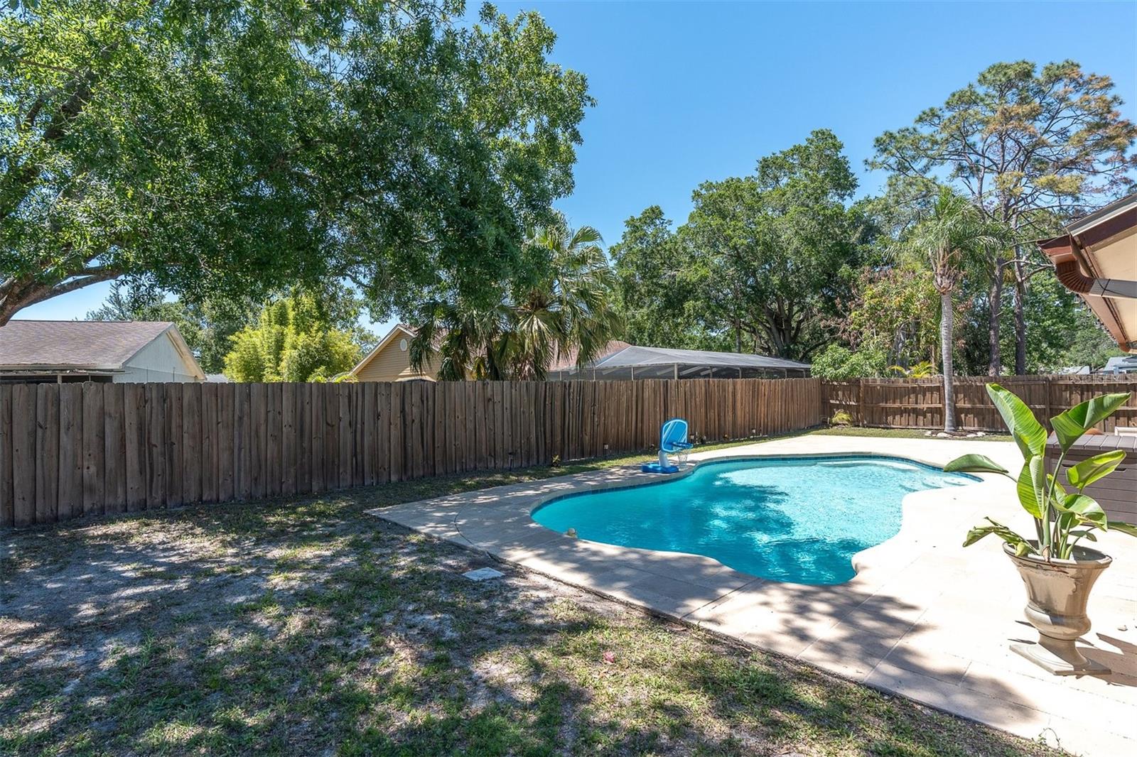 14006 CASCADE LN, TAMPA, FL, 33618
