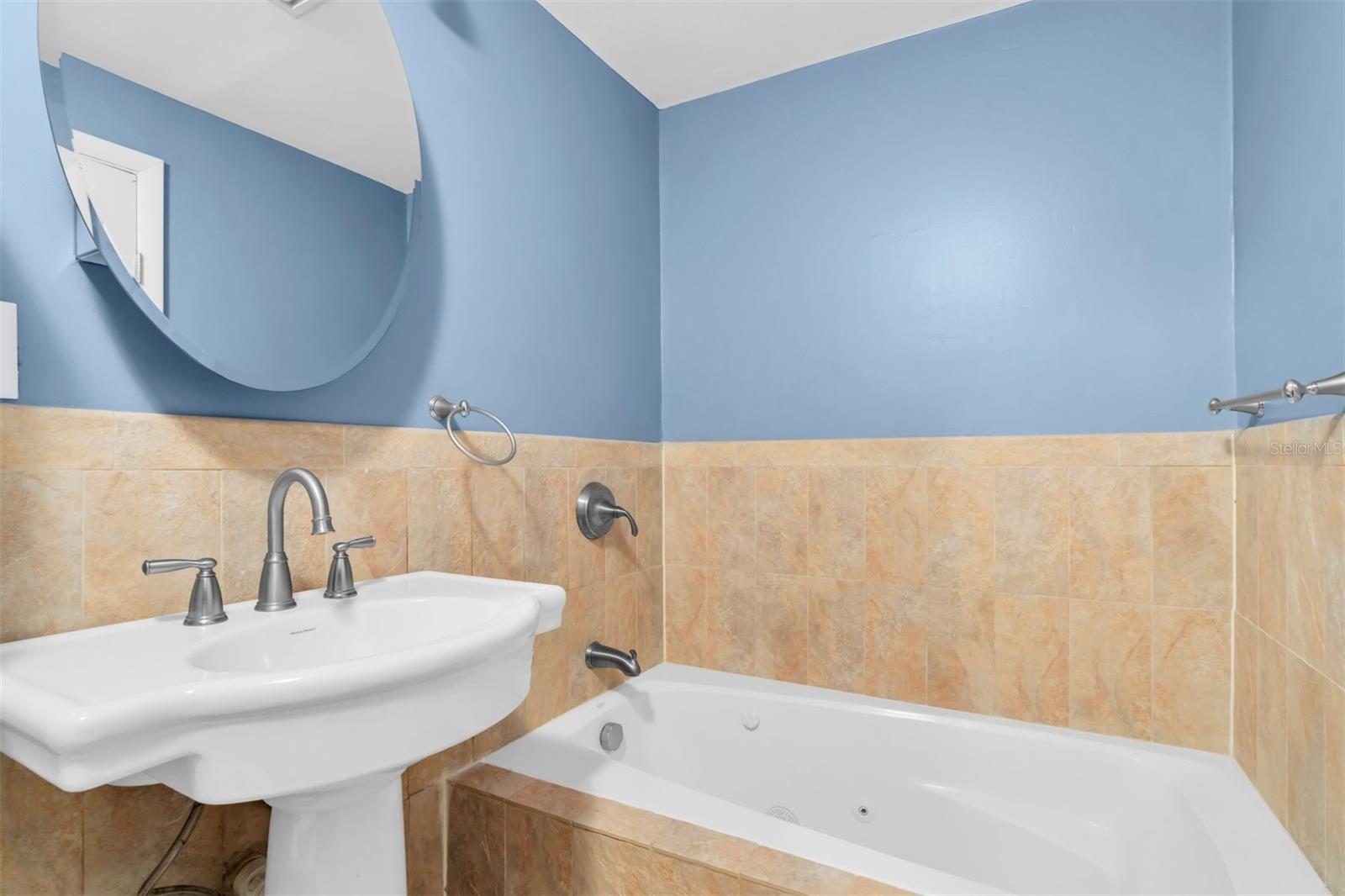 14006 CASCADE LN, TAMPA, FL, 33618