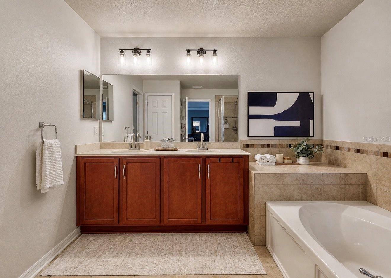15813 STARLING CROSSING DR, LITHIA, FL, 33547