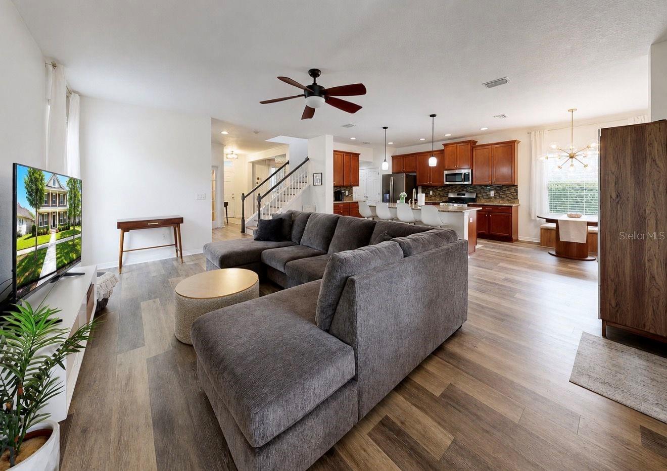 15813 STARLING CROSSING DR, LITHIA, FL, 33547