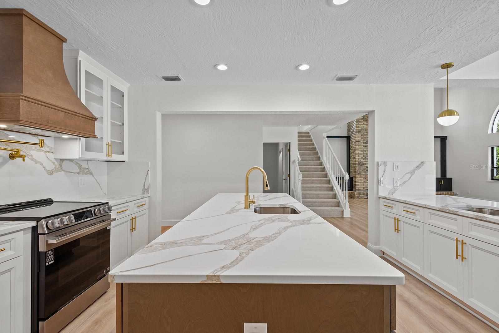 2901 ST ANDREWS BLVD, TARPON SPRINGS, FL, 34688