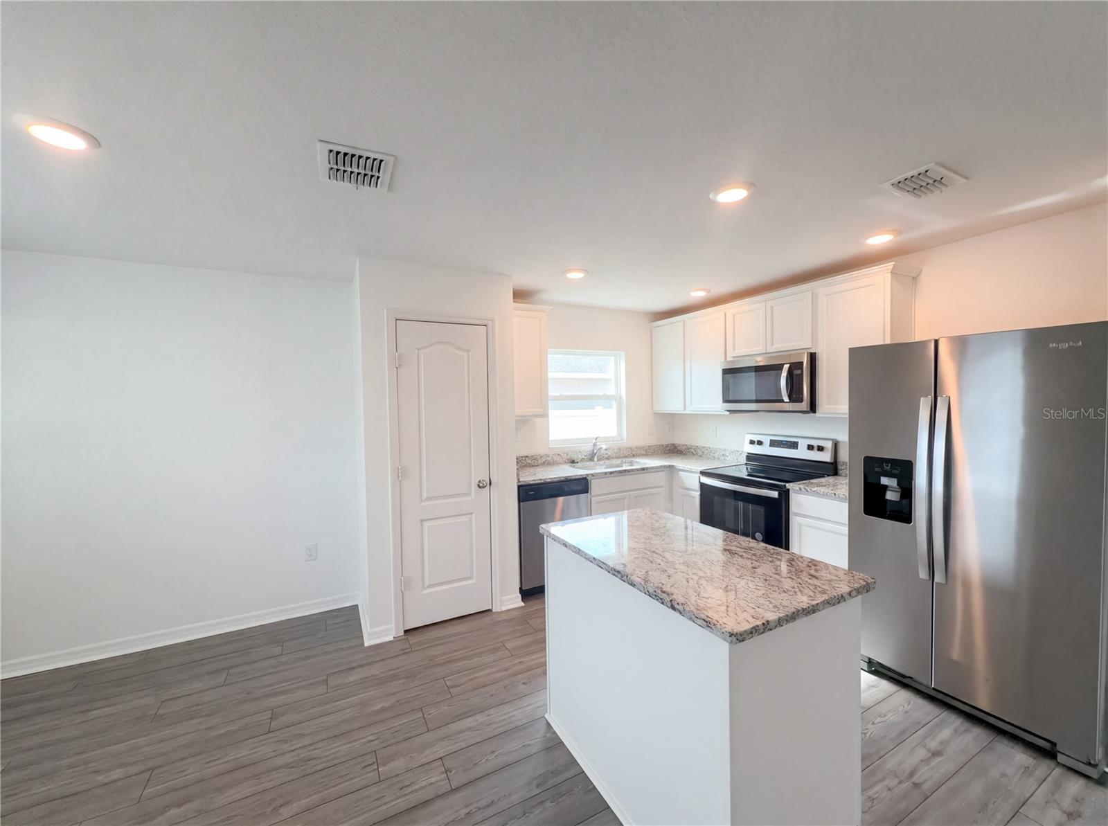313 CAMELLIA CT, POINCIANA, FL, 34759
