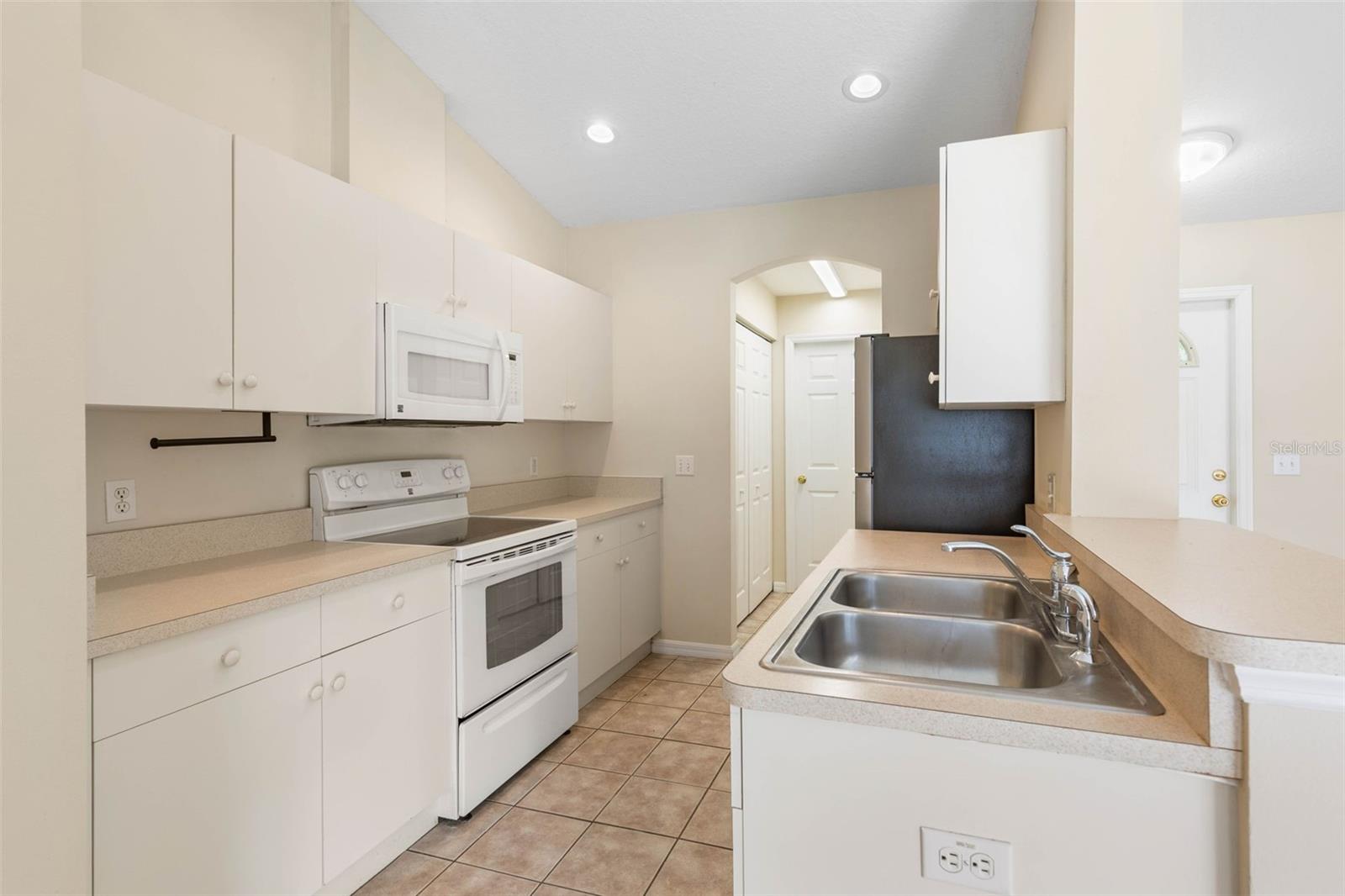 129 BAYSIDE DR, PALM COAST, FL, 32137