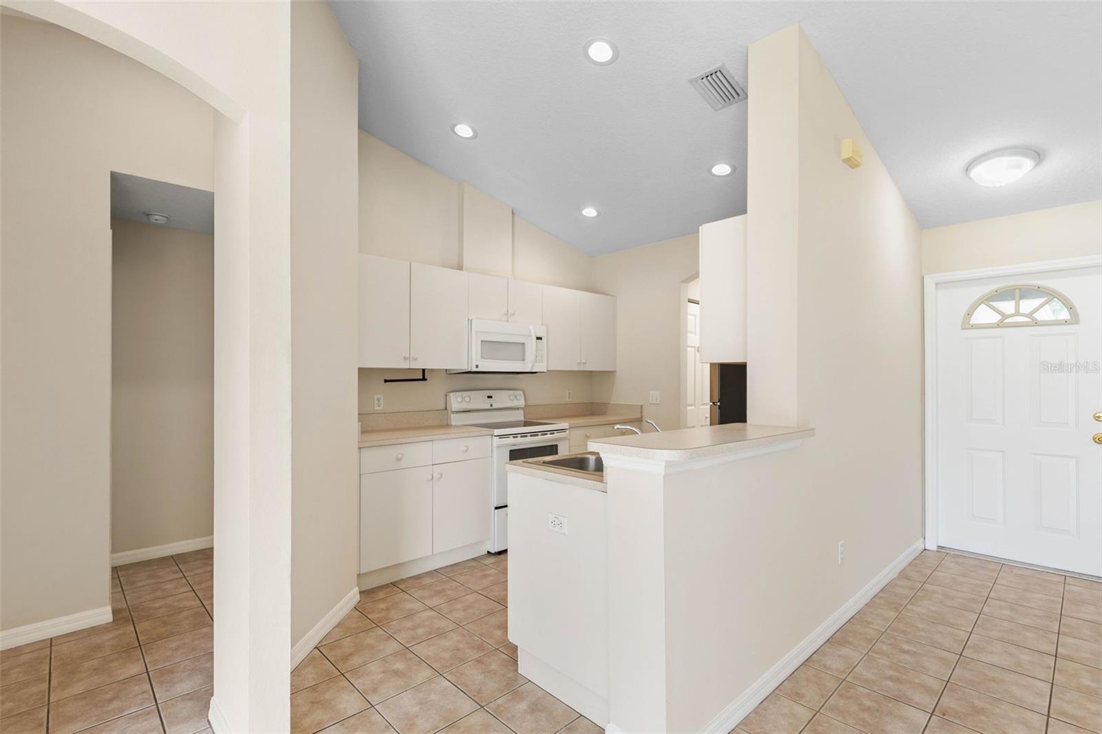 129 BAYSIDE DR, PALM COAST, FL, 32137