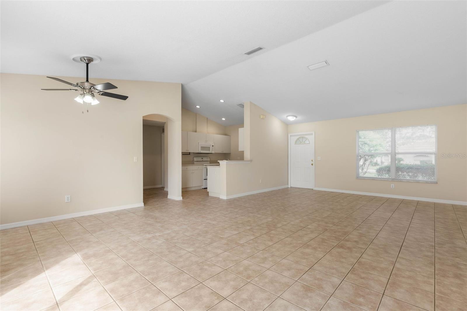 129 BAYSIDE DR, PALM COAST, FL, 32137