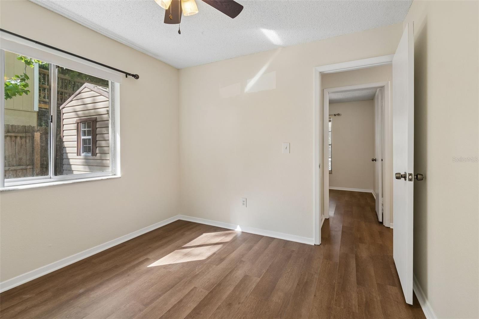 3410 LAUREL DALE DR, TAMPA, FL, 33618