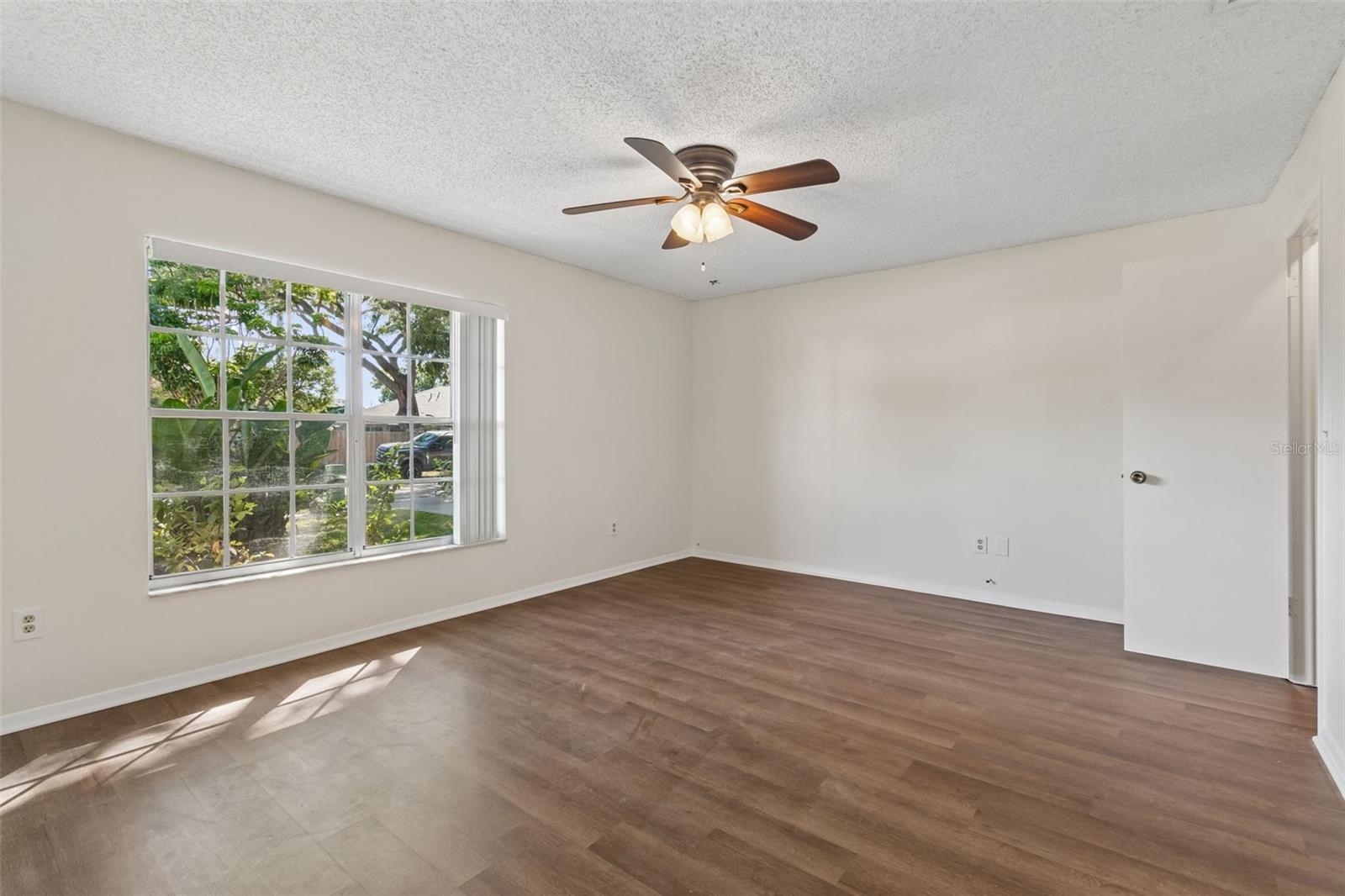 3410 LAUREL DALE DR, TAMPA, FL, 33618