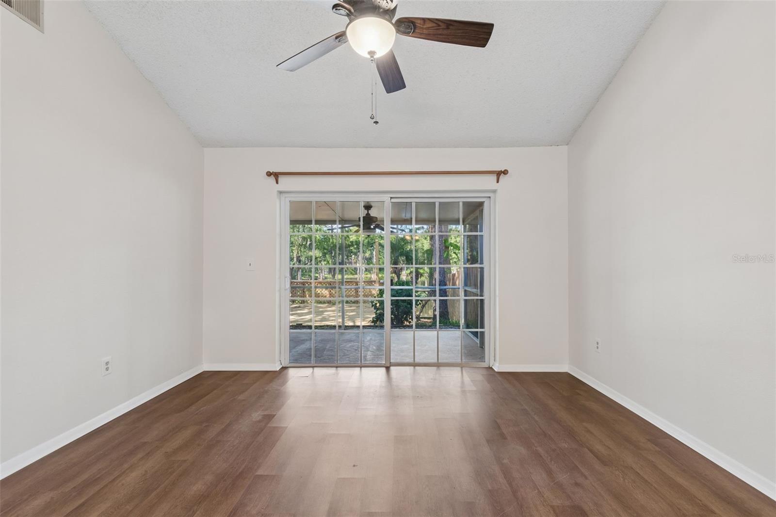 3410 LAUREL DALE DR, TAMPA, FL, 33618