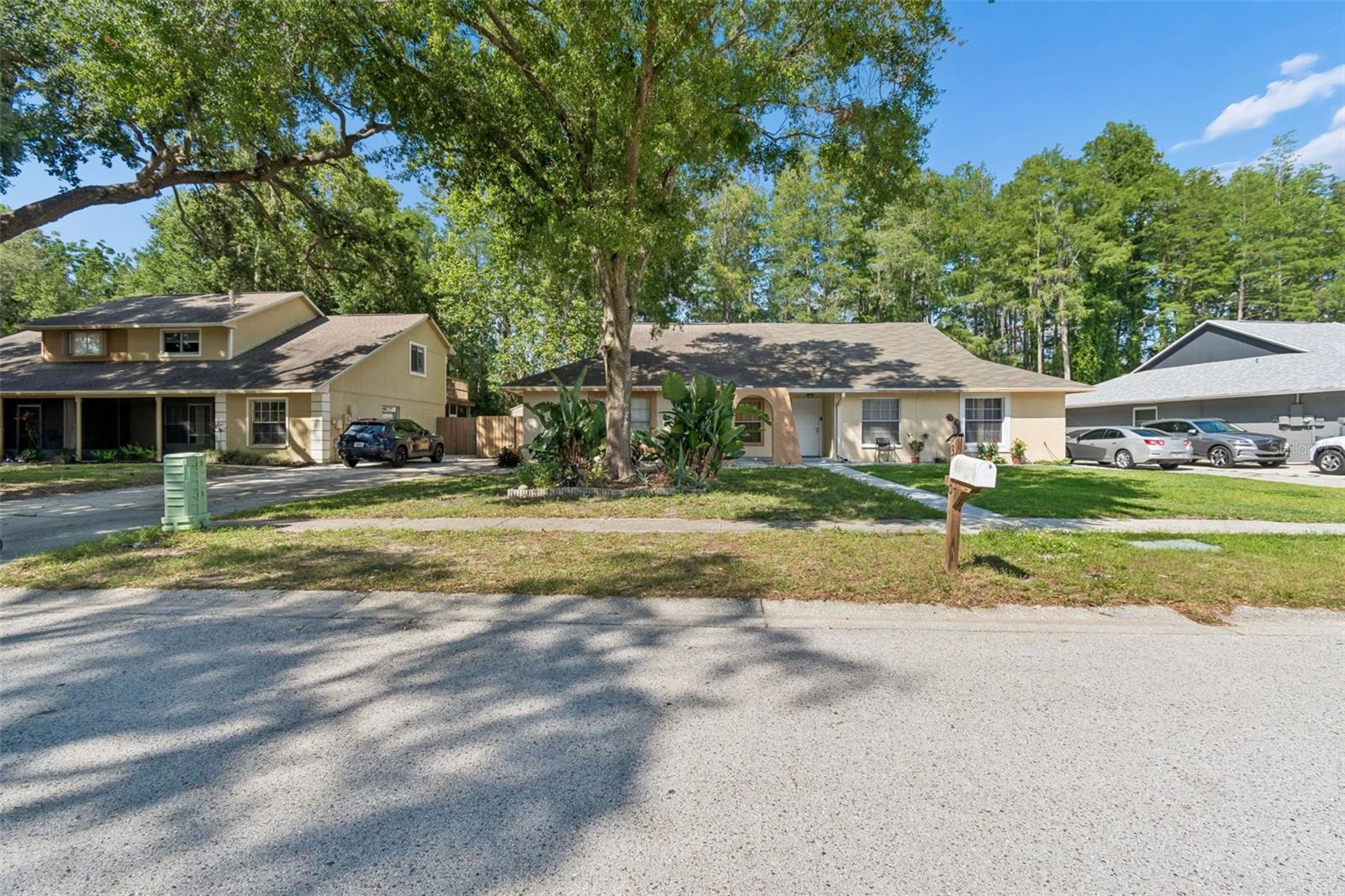 3410 LAUREL DALE DR, TAMPA, FL, 33618